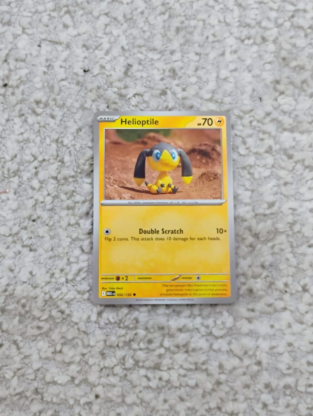 POKEMON TCG Card Helioptile Mega Evolution Yuka Mori 052/132